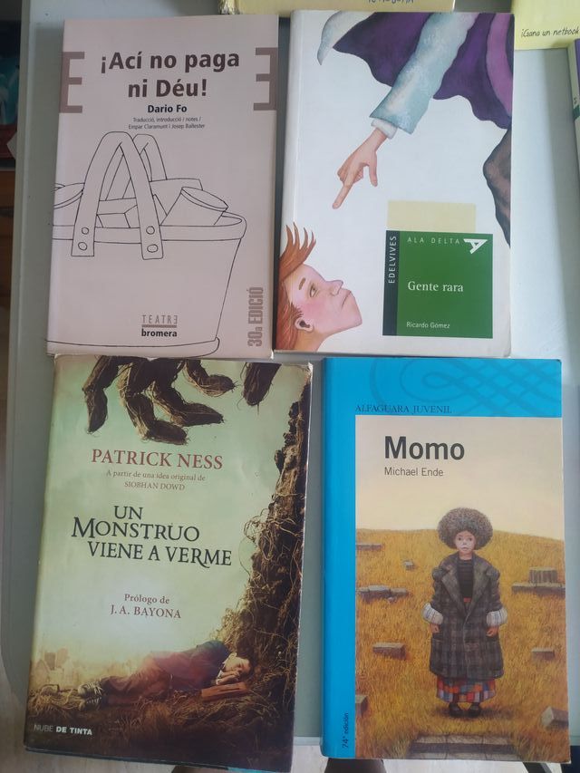 Lote 12 libros buen estado. 10€ Todo