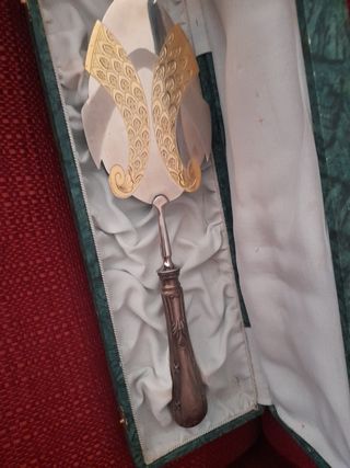 Pala de postre alpaca dorada