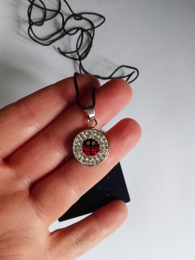 Collane ciondolo coccinella fiore