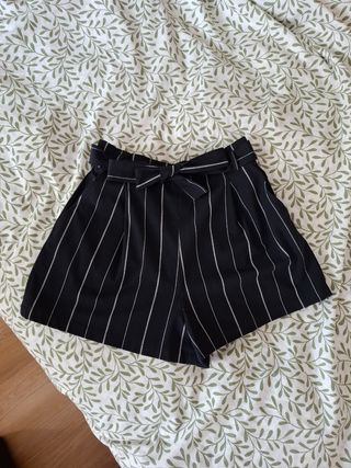 Pantalón corto 