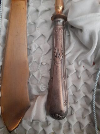 Cuchillo y tenedor antiguos