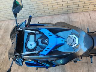 Kawasaki zx6r HAWK 6R