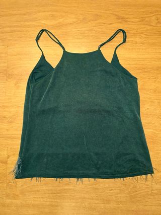 Top de tirantes con plumas. Stradivarius