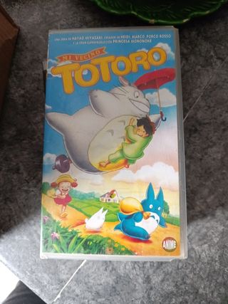 VHS: Two Much & El Principe Zamunda