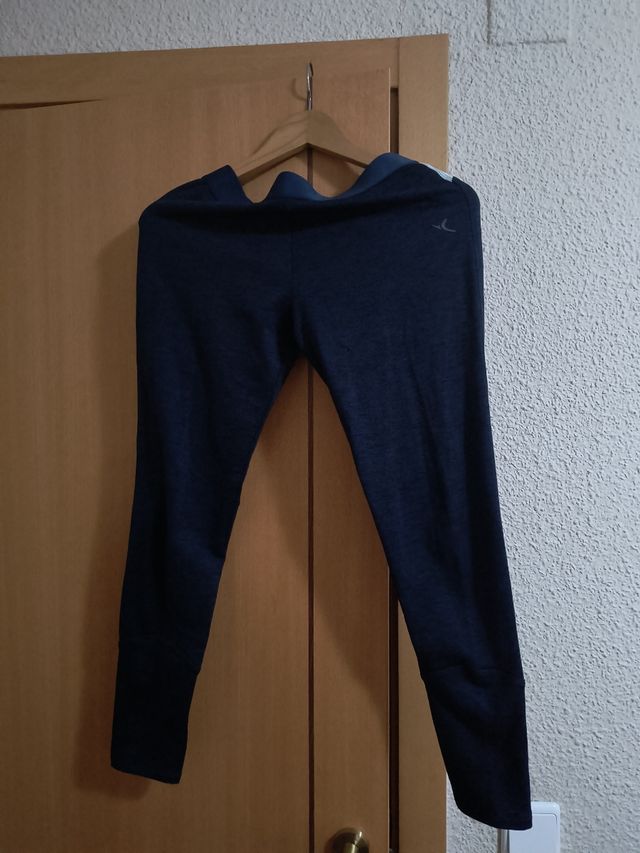 Chandal Decathlon talla 14 años 160 - 166 cm