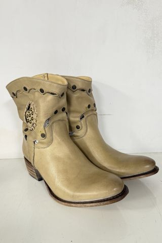 Botin Campero Sendra Beige Talla 36