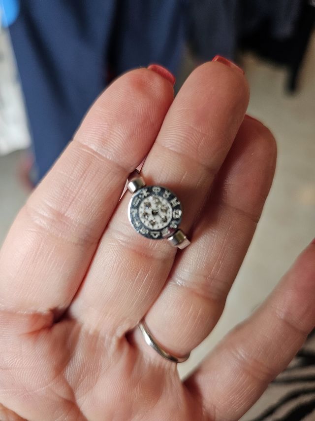 Set Gioielli Acciaio: Orecchini, Anello, Bracciale