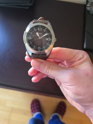 Reloj Cuero Guess