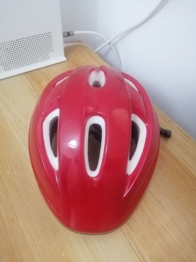 Casco bici niña rojo Molto