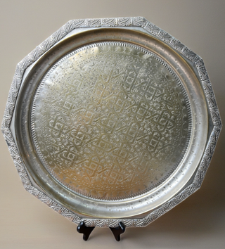 Antigua Bandeja o mesa de té de Marrakech