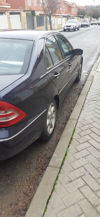 Mercedes-Benz Clase C 2001