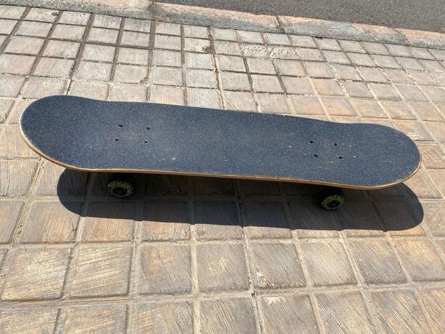 Skateboard Completo Junior. Talla 8-12 años