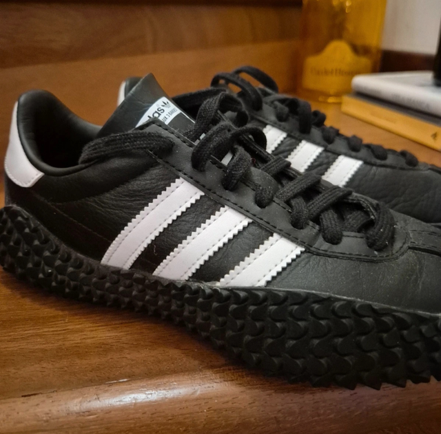 Adidas kamanda