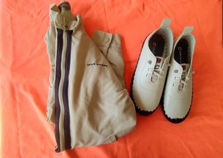 PACK CORTAVIENTOS Y ZAPATILLAS MUJER