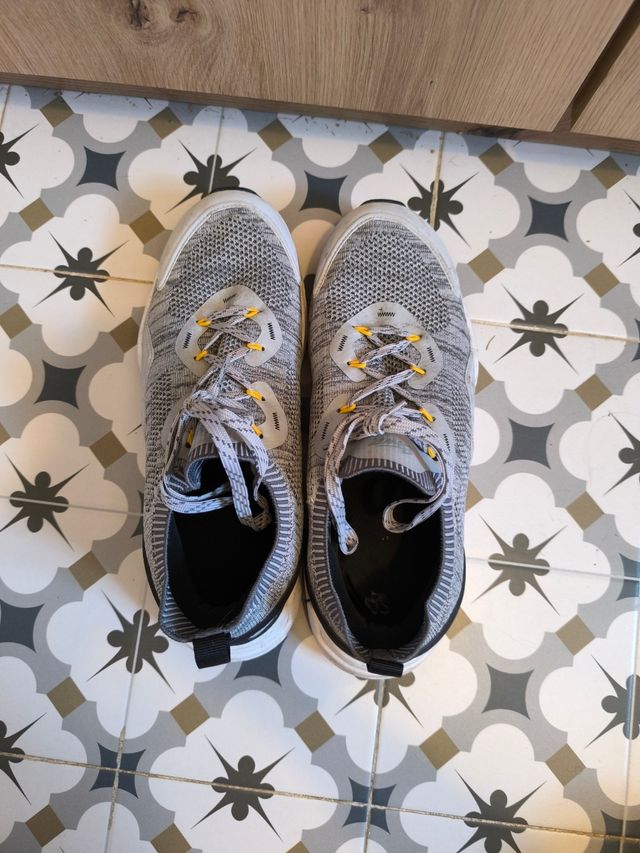 Zapatillas Pull&Bear Gris