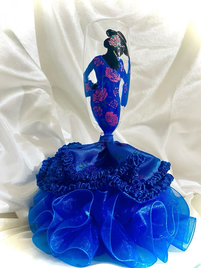 Copas de boda ,copas decoradas,ropa flamenca