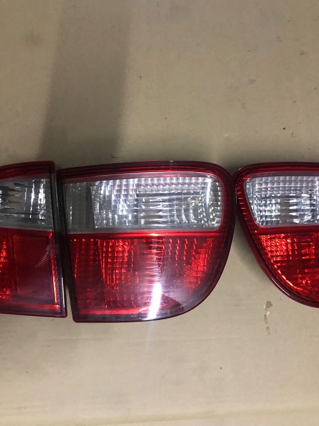 Pilotos traseros leon mk1