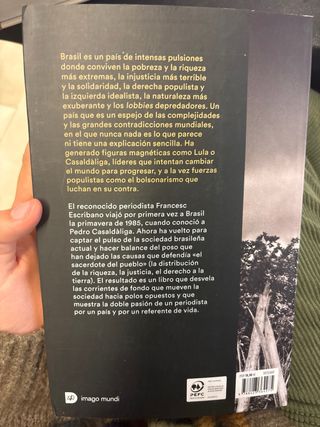 La tierra y las cenizas: Brasil: viaje al coraz...