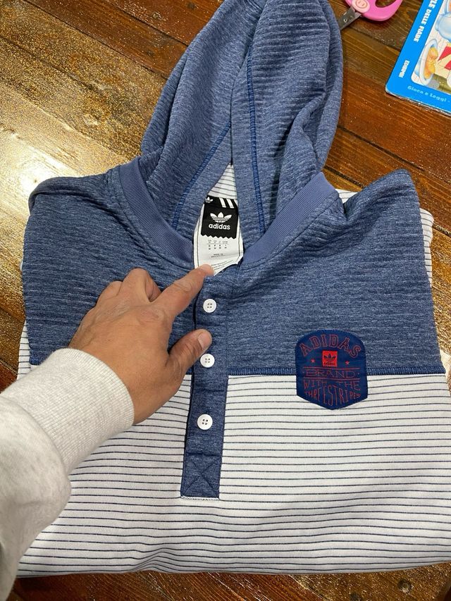 Jeans Levi's + Maglietta Nike Blu 28 capi grado A