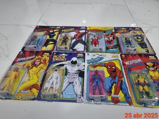 Marvel Legends: 8 Muñecos