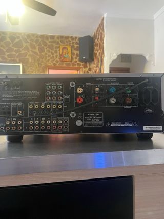 ONKYO TX-SR600E - Home Cinema