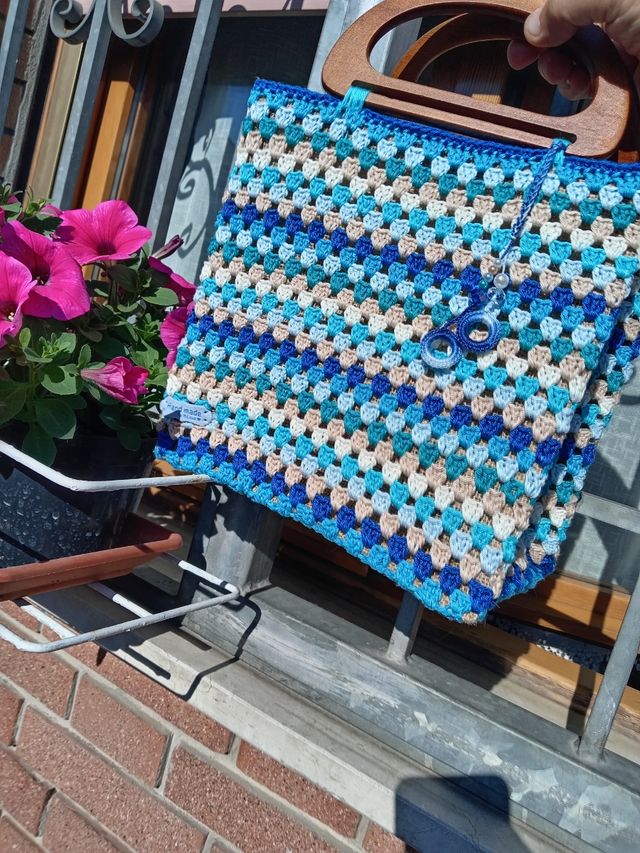 Borsetta uncinetto beige-blu Onda