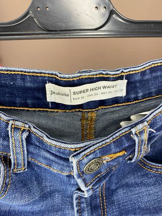 Pantalón Vaquero Pitillo Stradivarius
