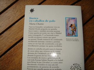 JINETES EN CABALLOS DE PALO