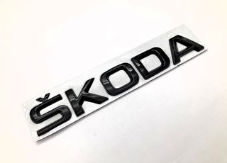 EMBLEMA LOGO TRASERO NEGRO LETRAS SKODA 2653.2