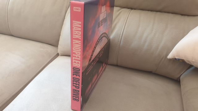 Estuche Mark knopfler one deep river LP