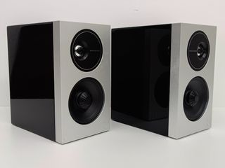 Altavoces Definitive Technology Demand D7