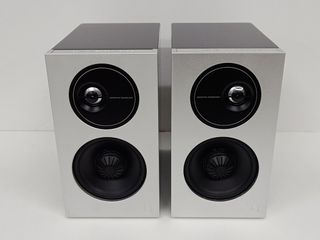 Altavoces Definitive Technology Demand D7