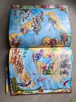 Atlas de dinosaurios XL Animales prehistóricos