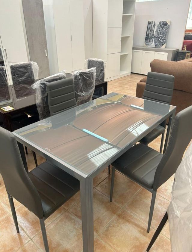 nueva mesa de 4 sillas gris en ofertra¡¡