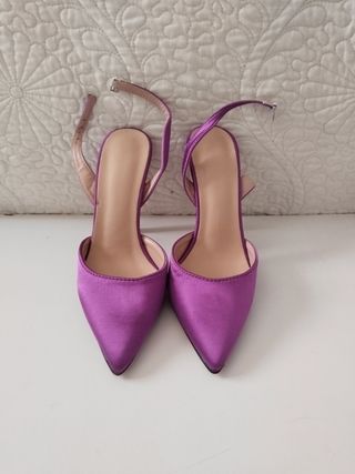 Zapatos tacón morado boda