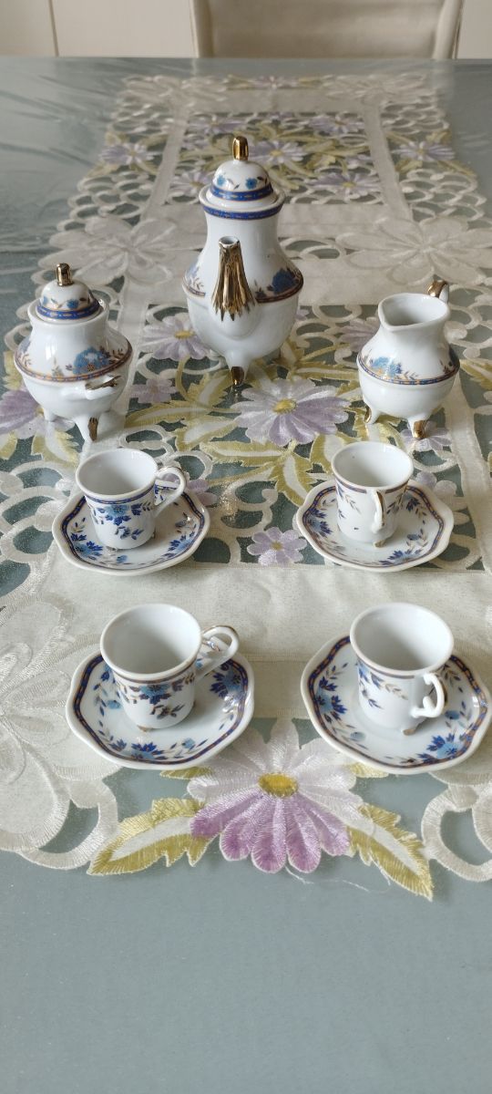 Set porcellana in miniatura anni 40