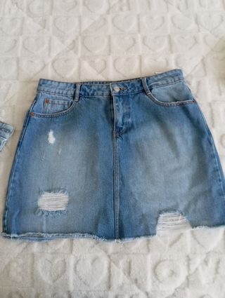 Mini Falda Vaquera Desgastada