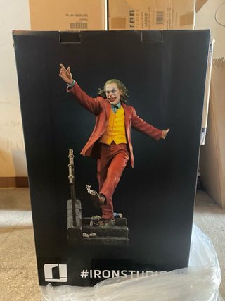 Joker Figure Statue 1/3 The Joker 75 Cm