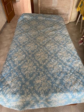 2 Colchon y tapiflex 90 y 2 cabeceros hierro 85