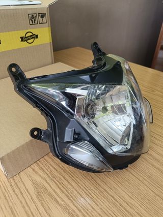 Faro Suzuki gsxs 750