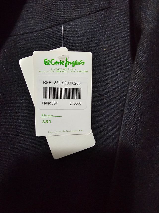 TRAJE HOMBRE GRIS OSCURO