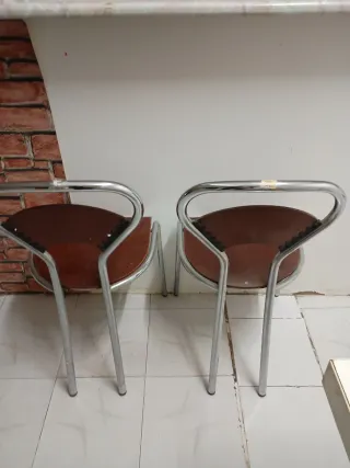 Silla Retro dispongo de 2