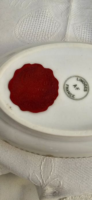 Caja joyero ovalada Limoges vintage