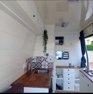 Se alquila / se vende Camperizada iveco