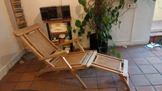 TUMBONA DE MADERA Y REJILLA PLEGABLE