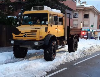 Mercedes-Benz Unimog 2007