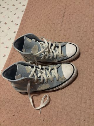 Converse altas nubes - azules