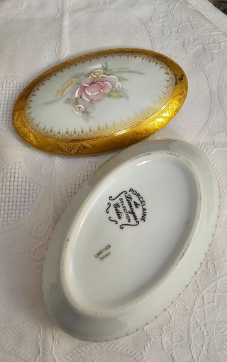 Caja joyero Limoges vintage ovalada, pintado a man
