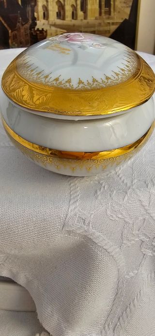 Caja joyero Limoges vintage ovalada, pintado a man