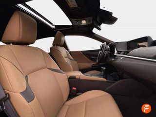 Lexus ES 2.5 300h Premium